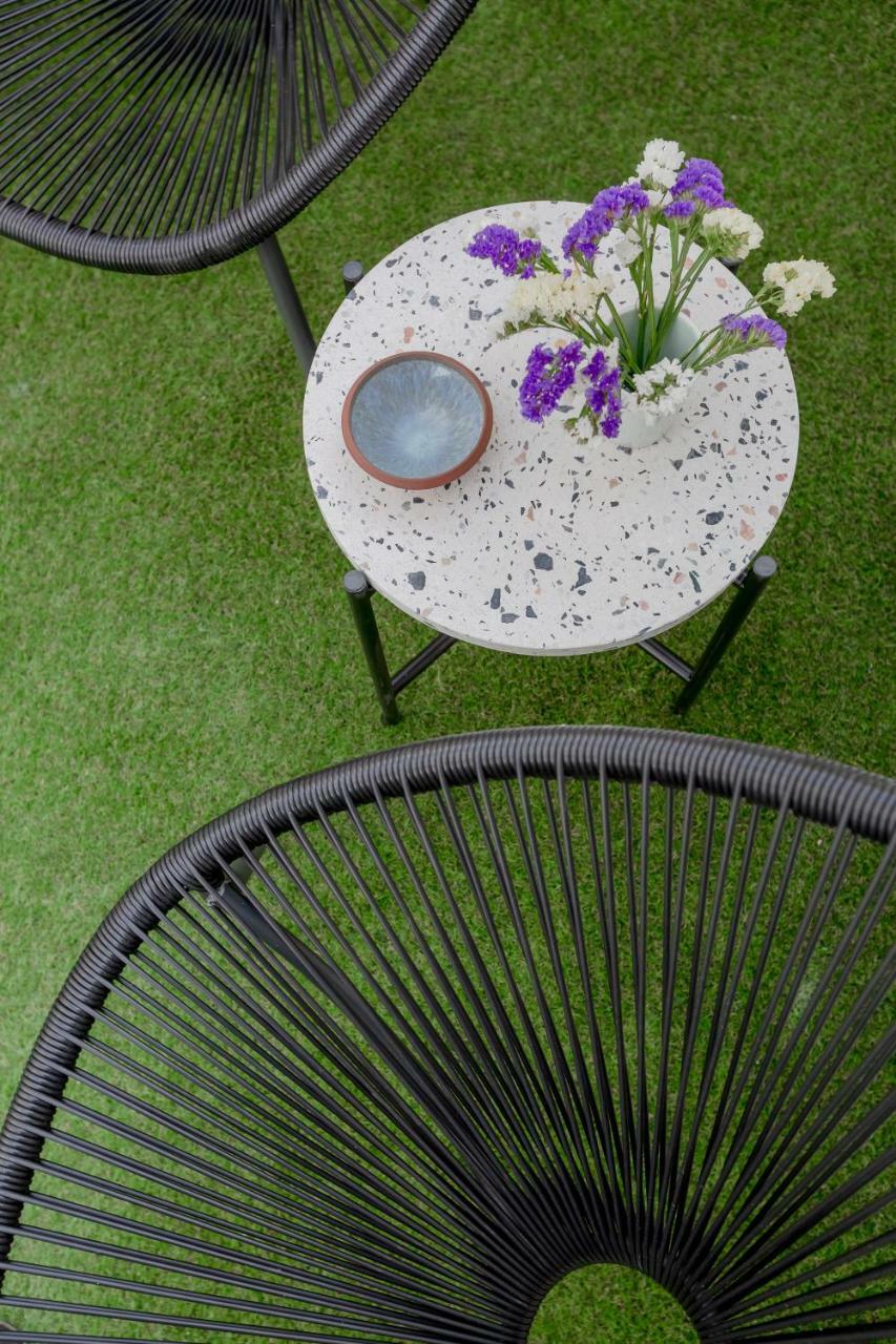 Sunny Apartment With Patio, By Timecooler Lisboa Екстериор снимка