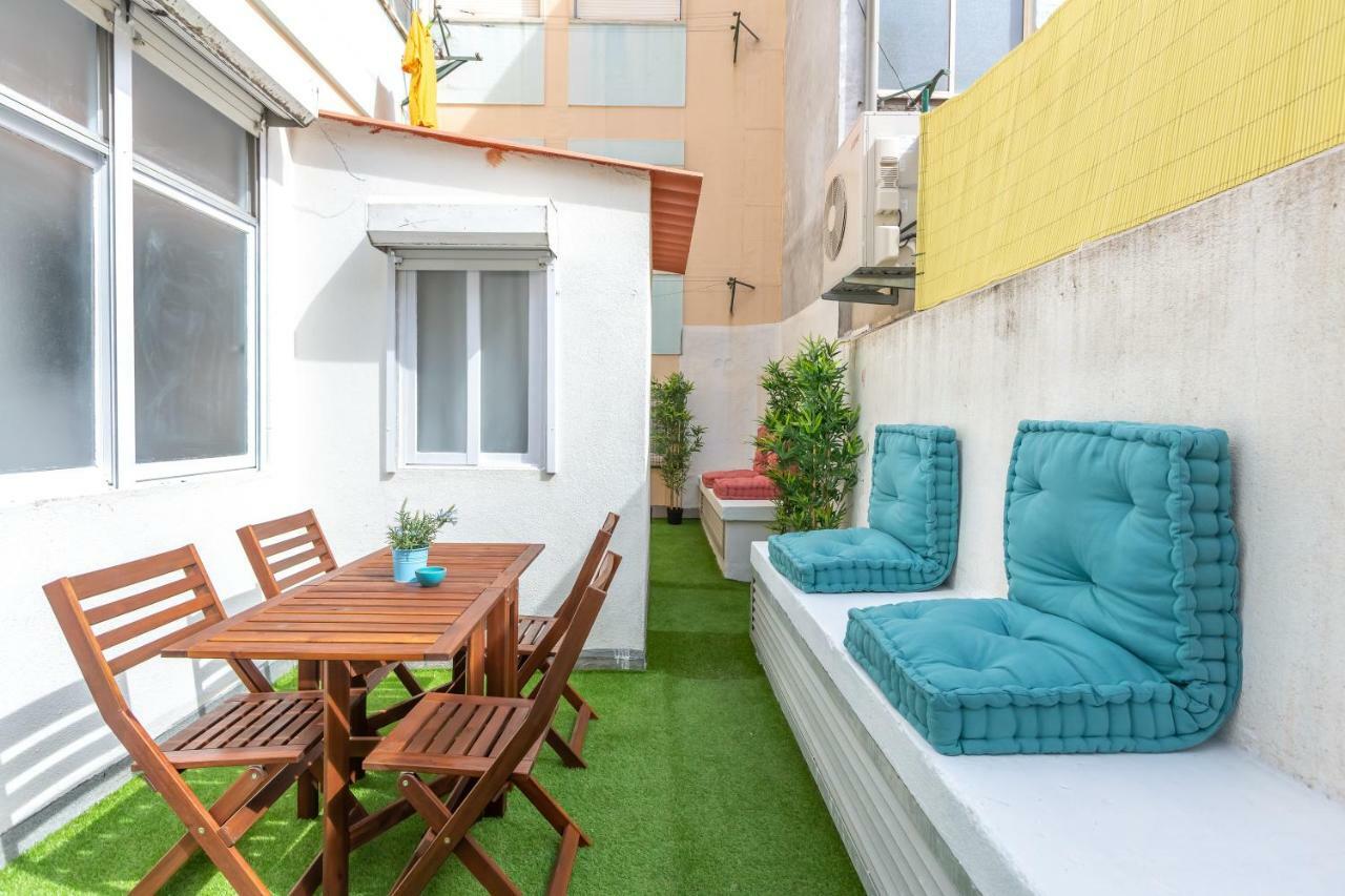Sunny Apartment With Patio, By Timecooler Lisboa Екстериор снимка